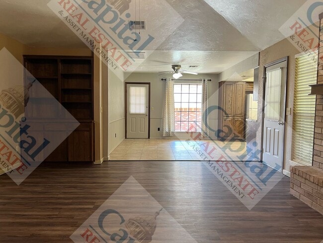 Photo - Spacious 4 Bedroom