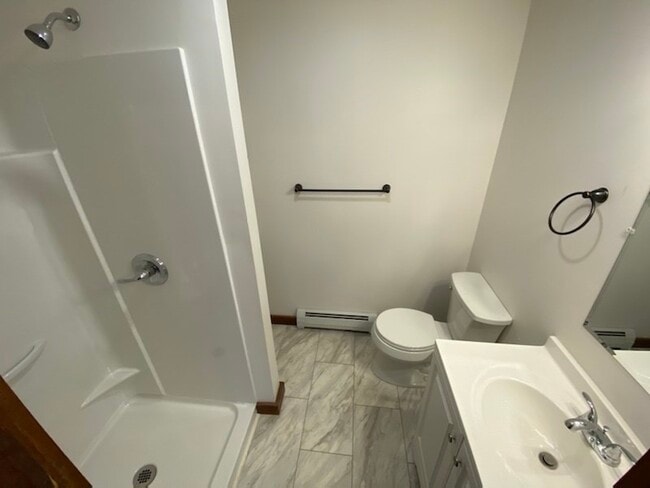 Photo - 82 Comins Rd