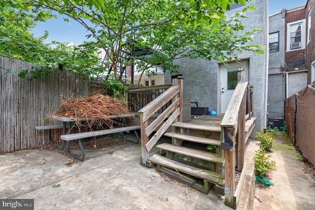 34 S 53rd St