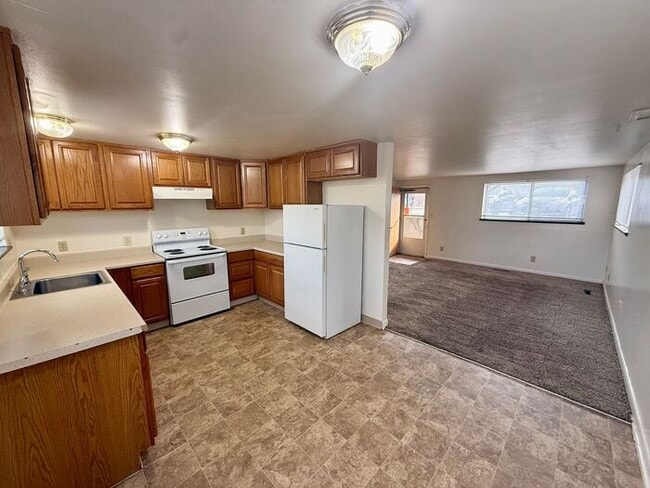 Photo - Central Loveland! Spacious 2 Bedroom / 1 Bathroom Garden Level Apartment. WATER/SEWER/TRASH INCLU...