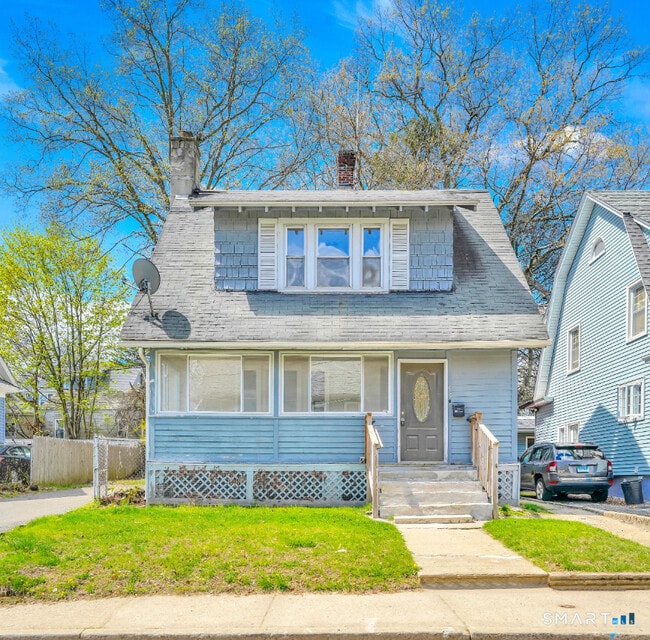 Building Photo - 55 Clifton Ave