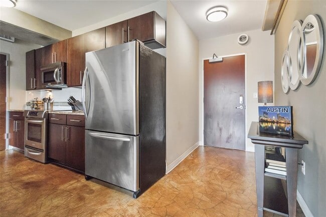 Photo - 800 Brazos St Unit 803