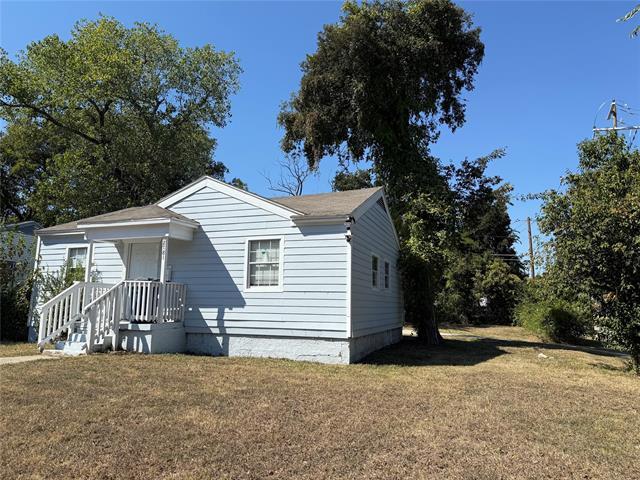 Photo - 2781 Locust Ave