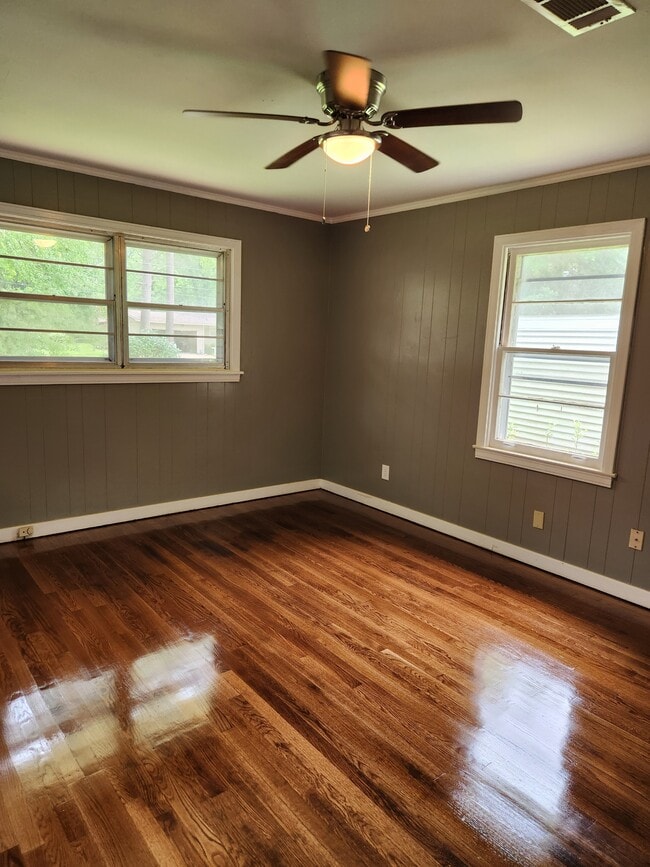 5863 Canton Park Dr