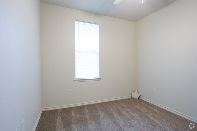 2 HAB, 2 BA - 870 ft² - Sienna Pointe