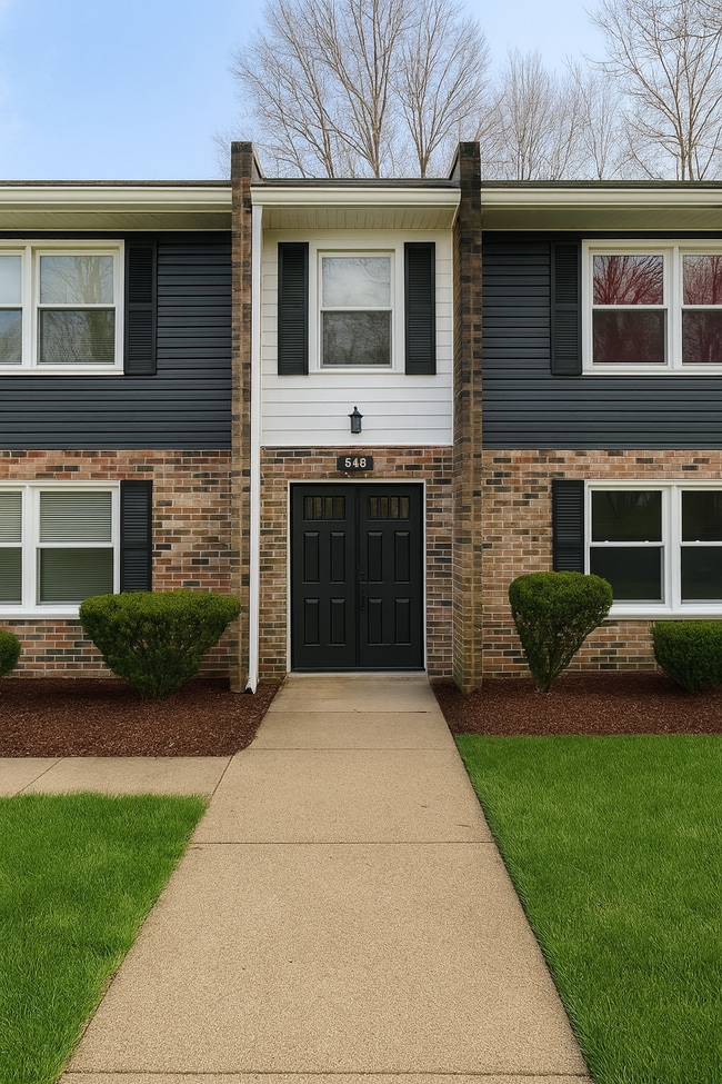 Photo - 595 Magie Ave Unit 3