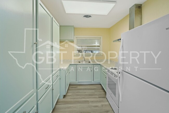 Photo - 3 Bedroom 2 Bathroom Home Ready for Move In1