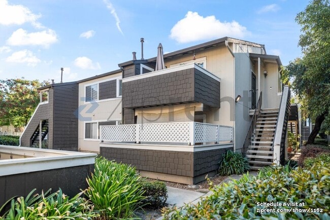 Building Photo - 1079 Tekman Dr Rental
