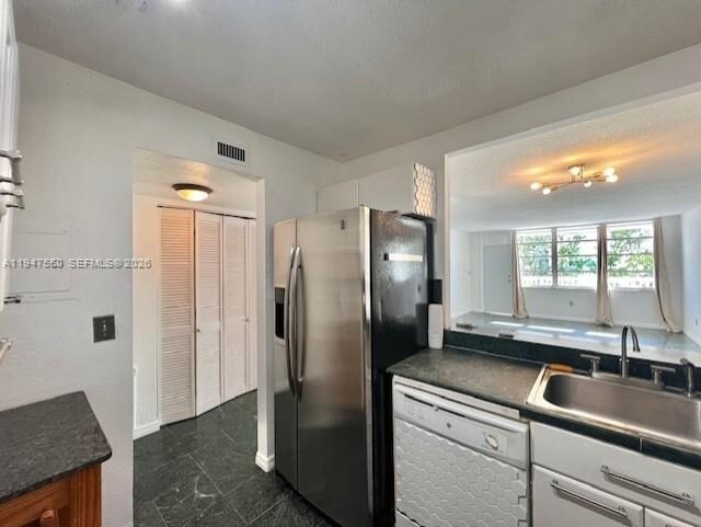 Photo - 2016 Bay Dr Unit 405