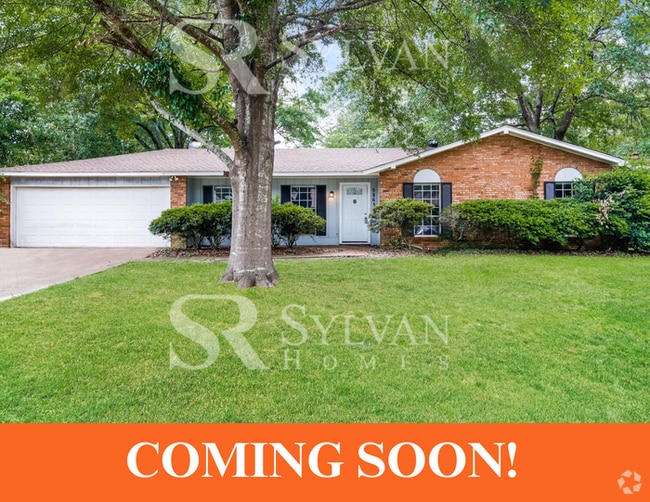 Building Photo - The Lifestyle You Deserve. Rental