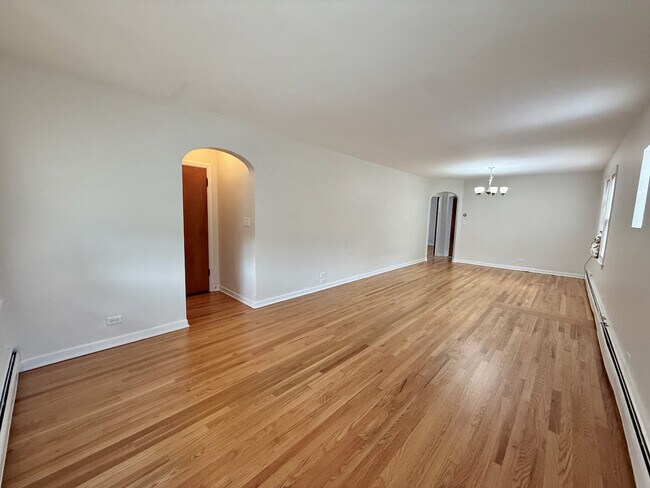 Photo - 6147 N Meade Ave Unit 2