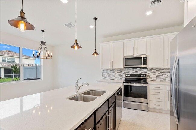 Photo - 1455 Silk Oak Dr