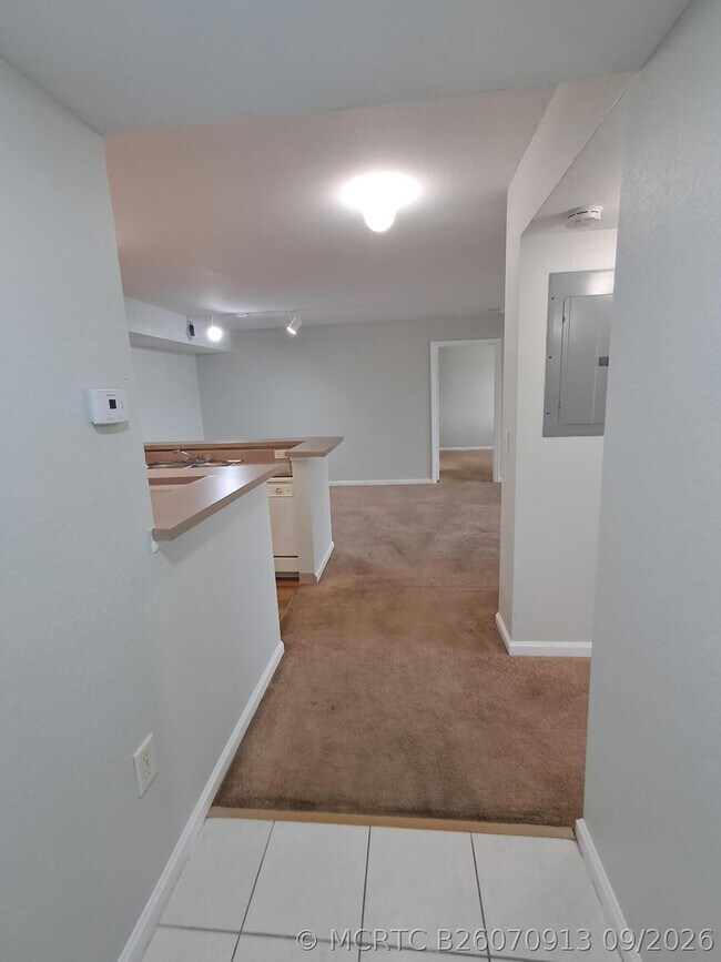 Photo - 181 SW Palm Dr Unit 204