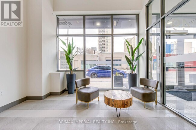 Photo - 49 Walnut St S Unité 1308