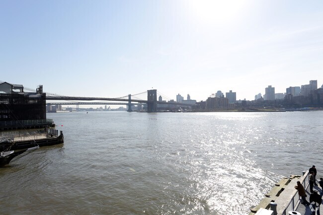 Photo - 244 Front St