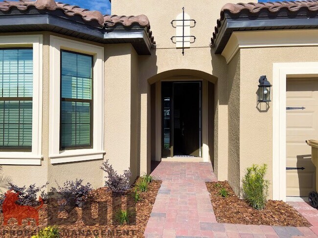 Photo - 1980 GOBLET COVE St