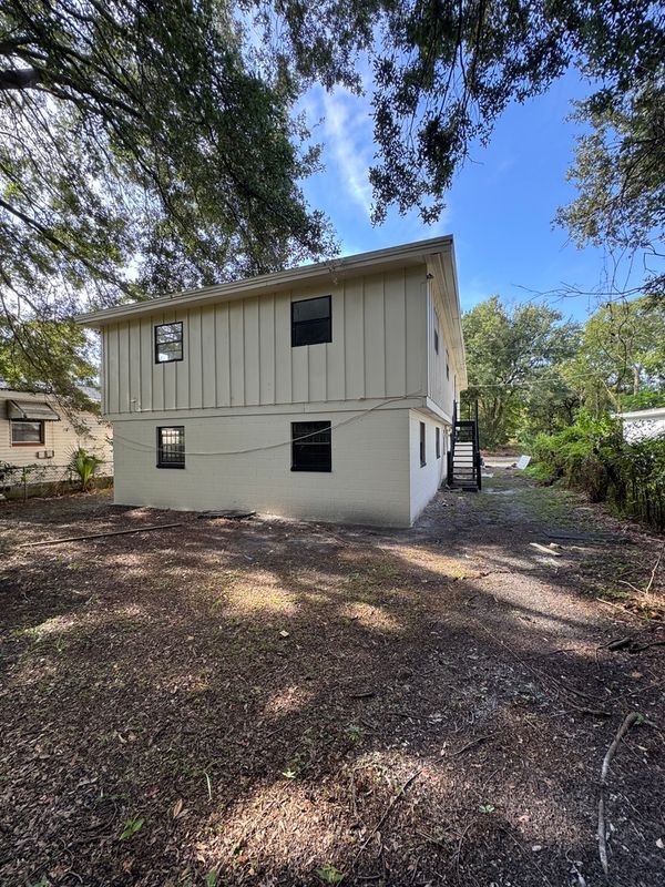 Photo - 929 W 27th St