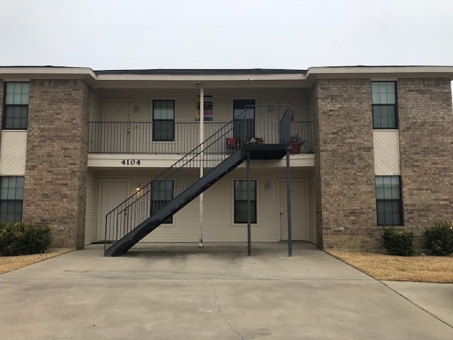 Building Photo - 4104 Shasta Rd Unit B