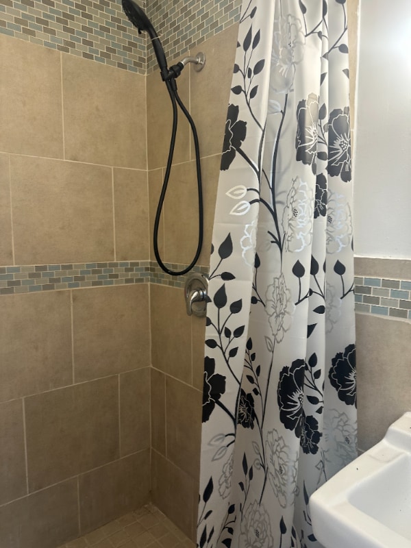 Photo - 1064 N Tamiami Trl