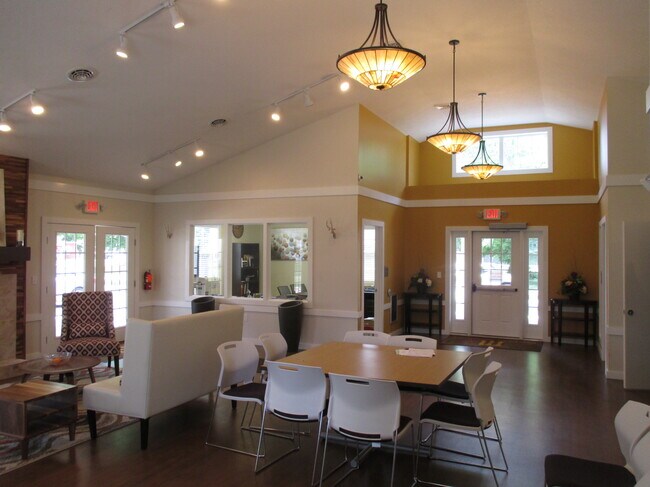 Photo - Elm Court Apartments