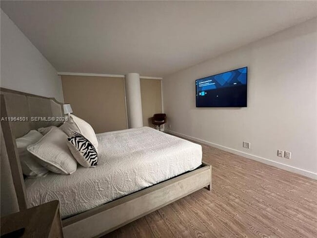 Photo - 1717 N Bayshore Dr Unidad 1717 N Bayshore Dr  A-1057