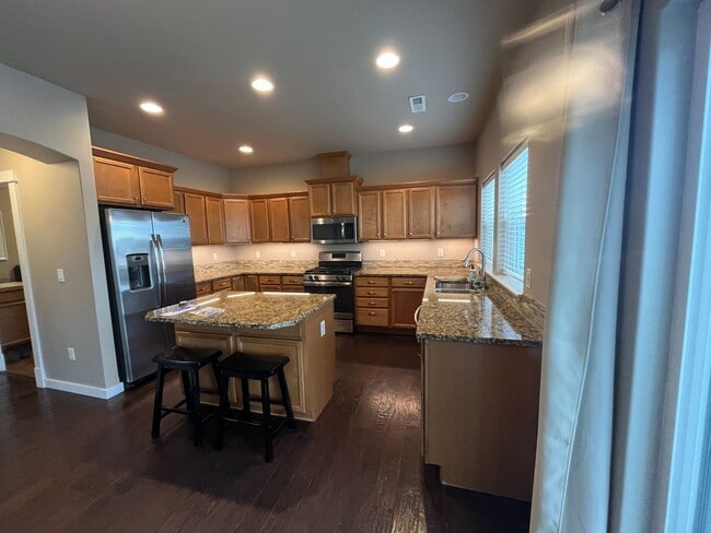 Photo - 3 bed 2.5 Bath Condo with 2 car garage