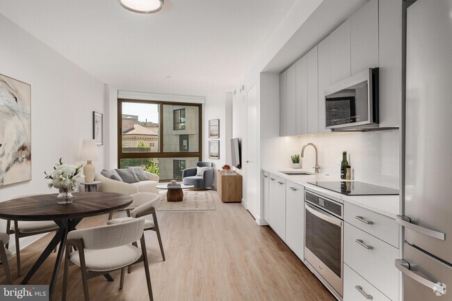 Building Photo - 1630 Columbia Rd NW Unit 420 Rental