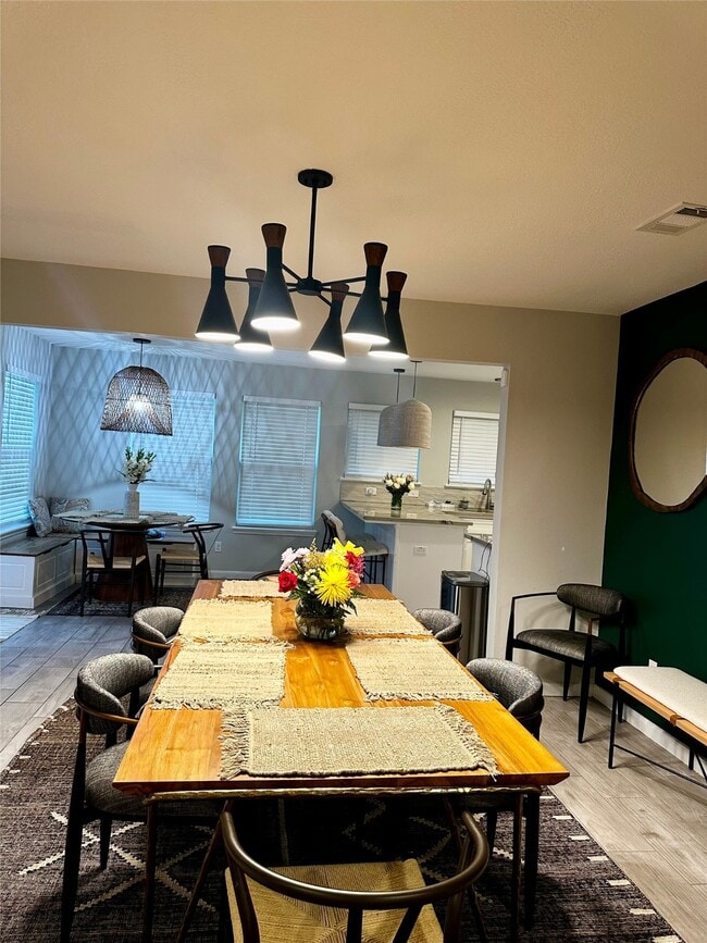 Photo - 4418 Charleston St