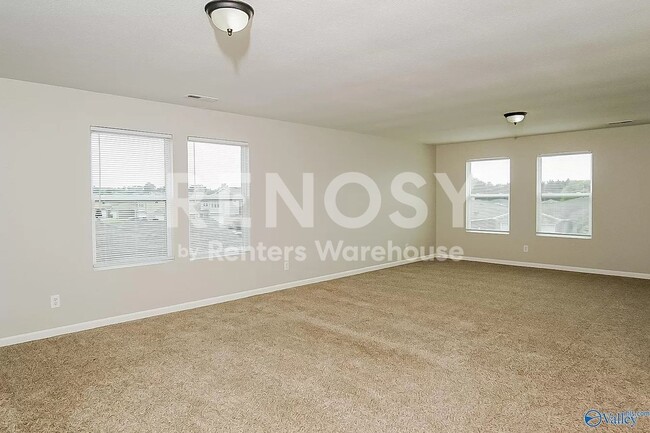 Photo - 123 Forestbrook Dr