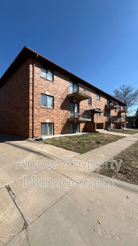 Building Photo - 510 N 4th St Unit 2