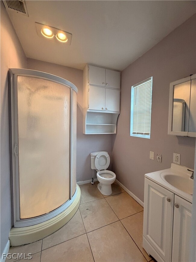 Building Photo - 2114 Dora St