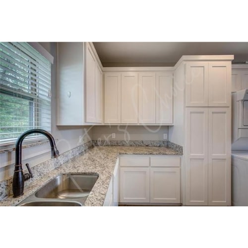 Photo - 709 Maple St