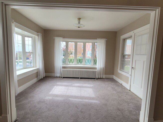 Photo - bro2929 Unit 1