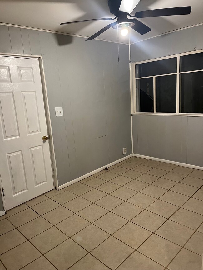 Photo - 1917 N 8th St