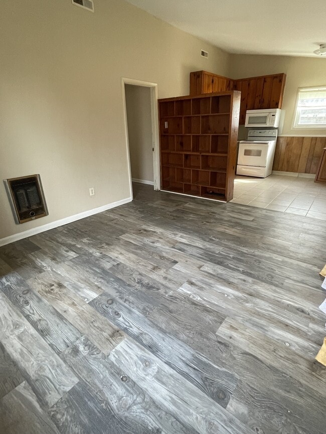 Photo - 204 Tulsa Ave