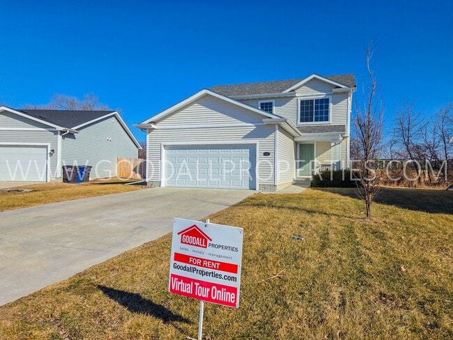 Building Photo - Beautiful Two-Story Home in the SE Polk School District – Available Now!