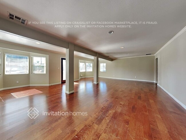 Photo - 1241 E Herring Ave