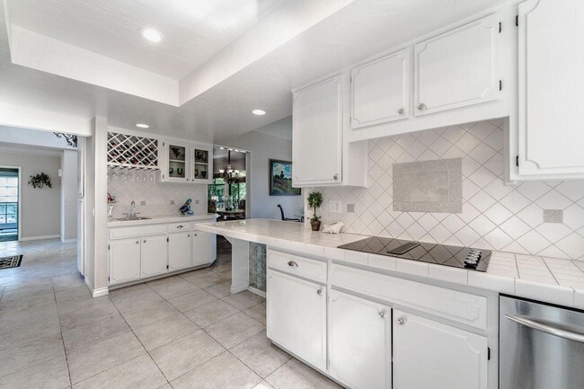 Photo - 49 Santo Domingo Dr