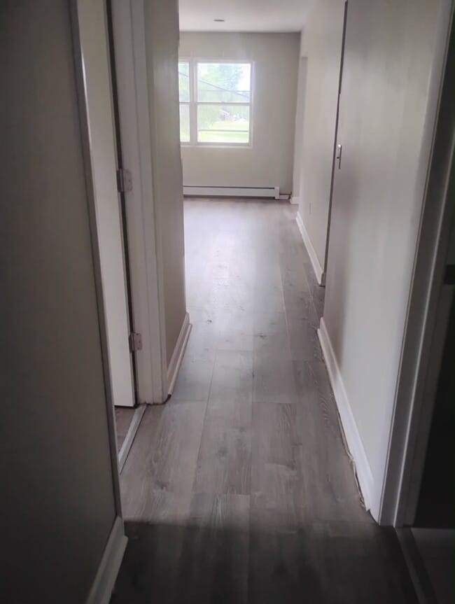 Photo - 1069 Burnham Ave