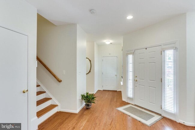 Building Photo - 44386 Adare Manor Square