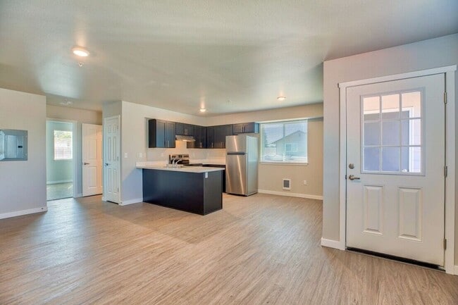 Photo - 2818 Meridian Ave E Unit C201