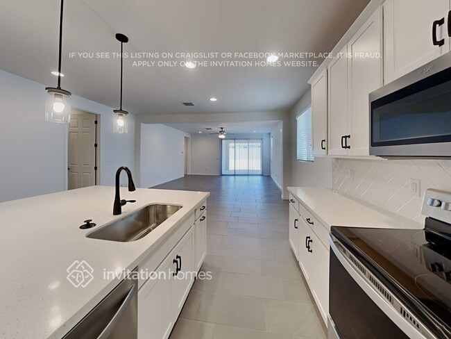 Photo - 19816 W Verde Ln