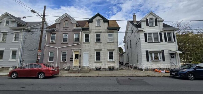 Photo - 427 W Berwick St Unit 427 W Berwick - 1