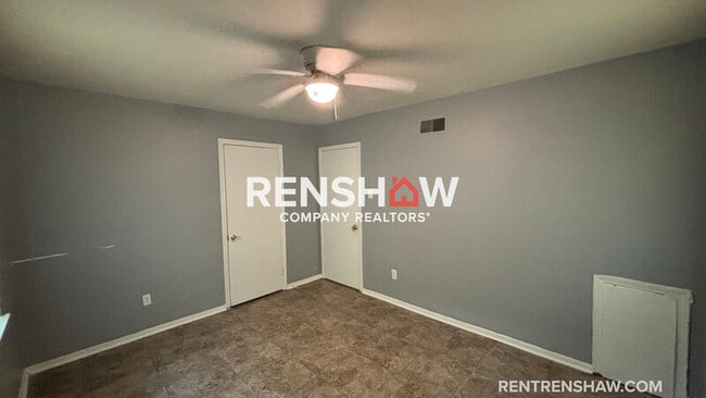 Photo - 3228 Lyndale Ave