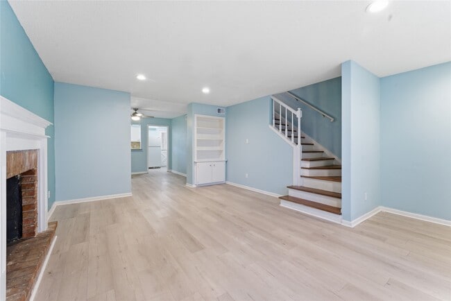 Photo - 2574 Marilee Ln Unidad 39