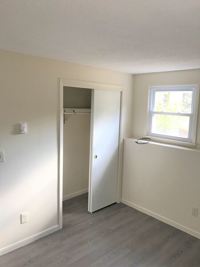 851 Mammoth Rd OffCampus Housing, Manchester, NH ForRentUniversity