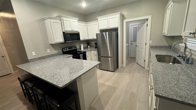 Photo - 110 Sterling Dr