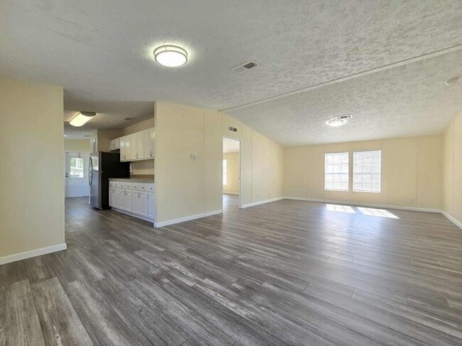 Photo - 127 Knollwood Dr