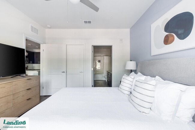 Photo - 1225 Utica Dr Unit 1-212