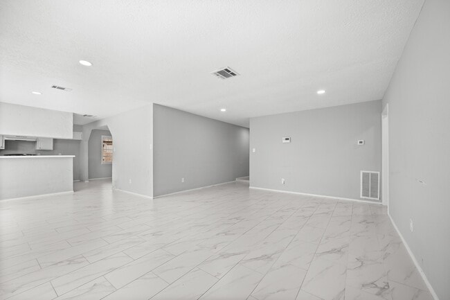 Photo - 13527 Montaigne Dr